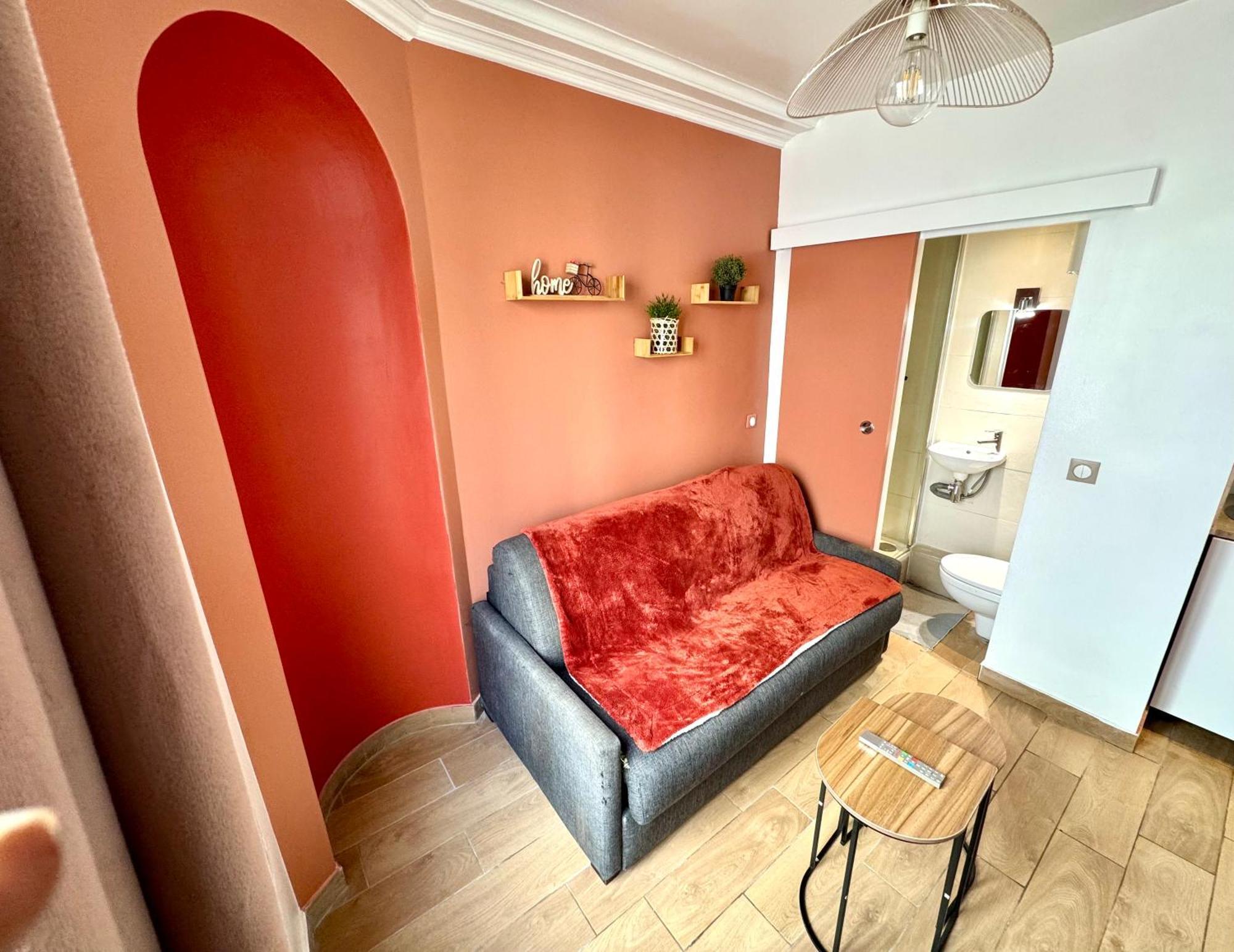 Home Sweet Home Pigalle Montmartre Париж Екстериор снимка